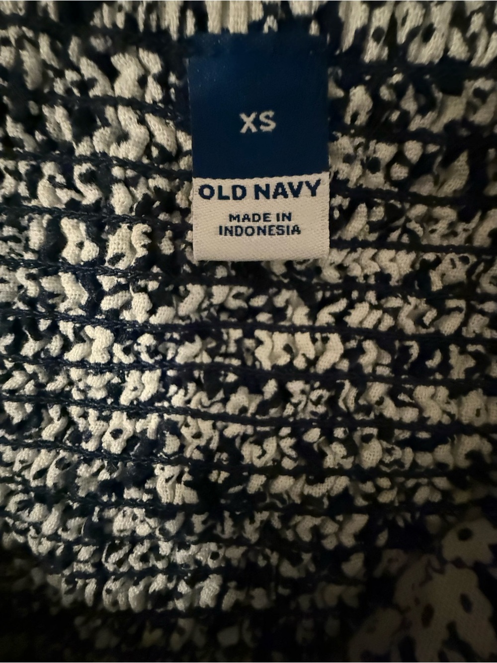 Old Navy Black and White Floral Fit-and-Flare Sundress - Picture 4 of 6
